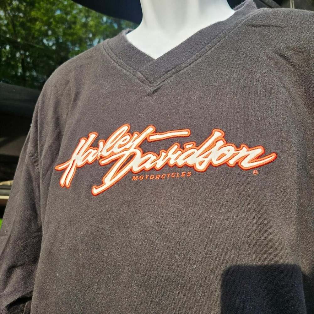 Harley-Davidson Centennial Park V-Neck Embroidered T-Shirt